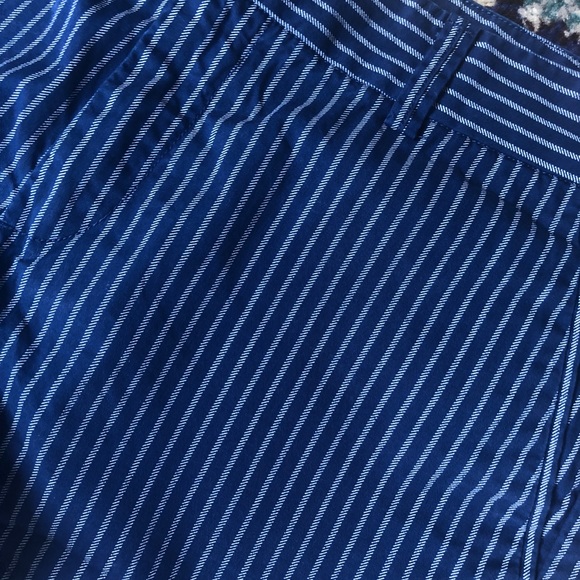 Uniqlo Chino Striped Shorts - Picture 3 of 4